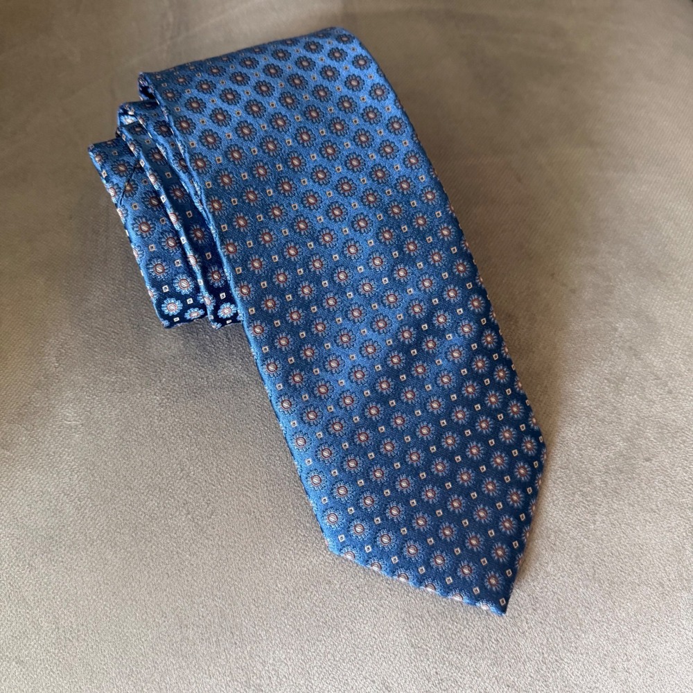 Zodiac Verona Blue Medallion Floral Premium Pure Silk Necktie Tie